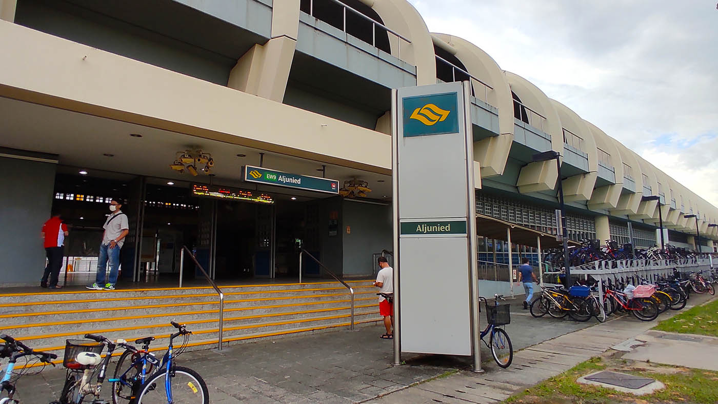 Aljunied MRT Station - - Exit A