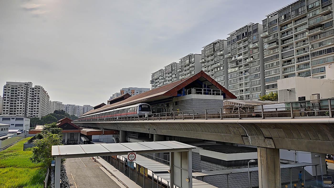 Boon Lay MRT Station - - Exterior