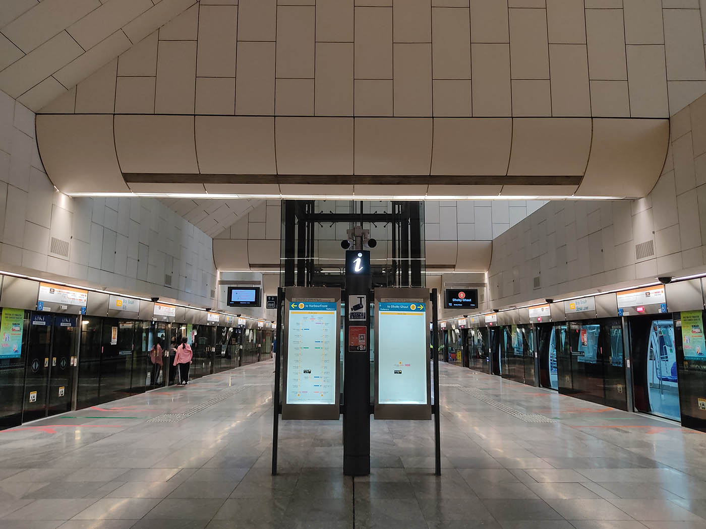 Bras Basah MRT Station - - CC2 Platforms