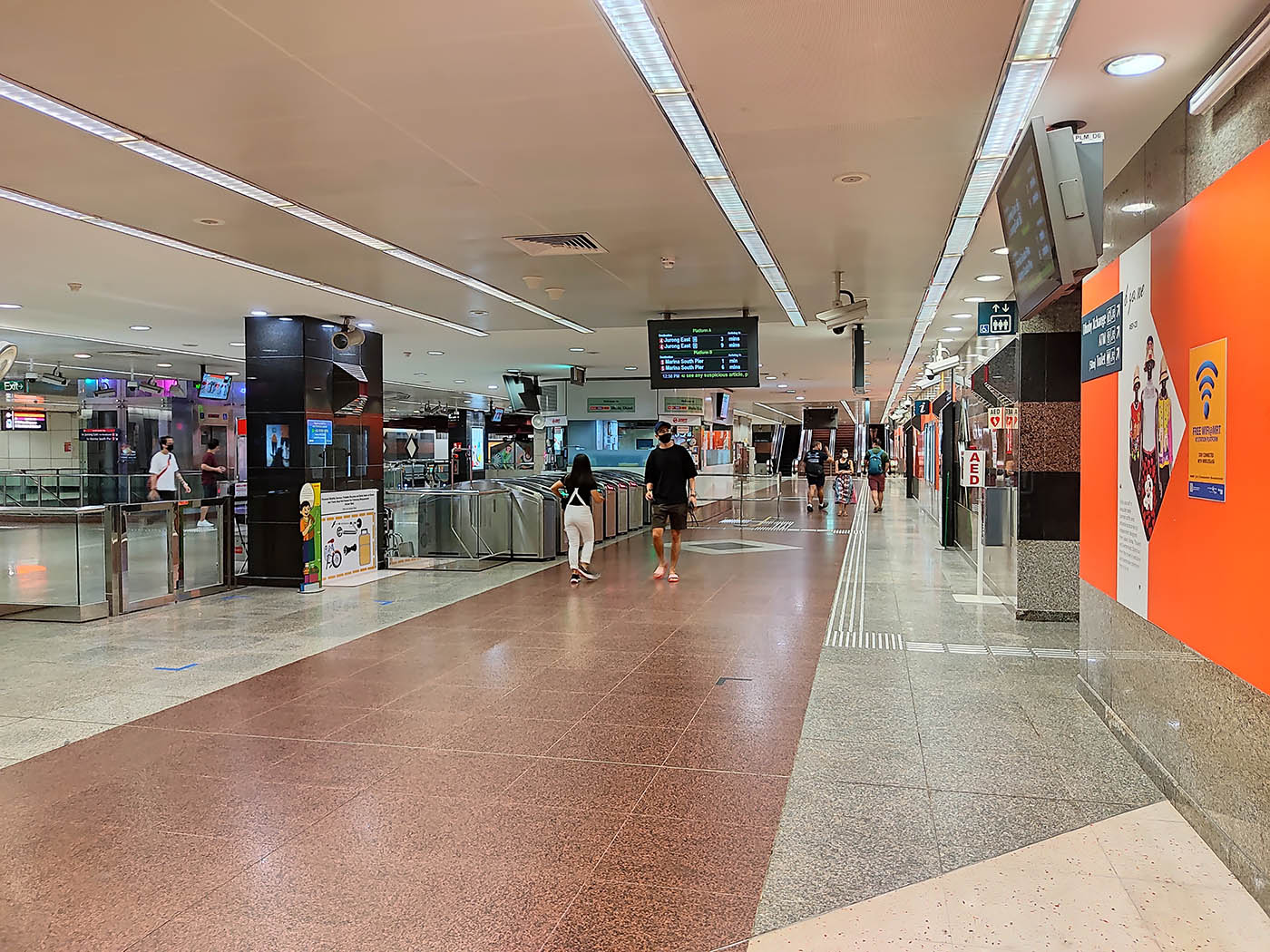 Dhoby Ghaut MRT Station - - NS24 Concourse
