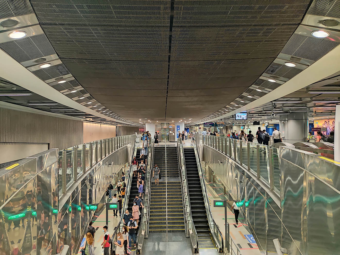 HarbourFront MRT Station - - Concourse Level