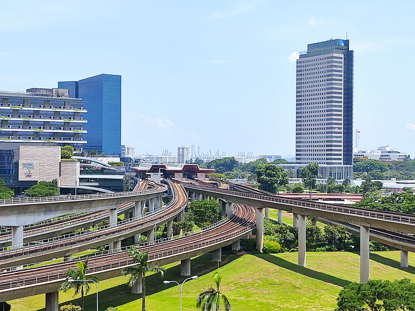 Jurong East MRT Station - - Exterior