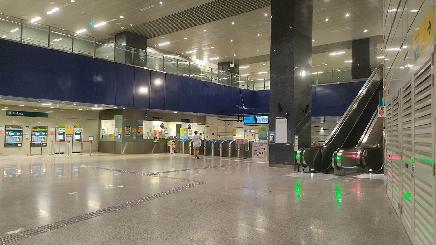 Kaki Bukit MRT Station - - Concourse
