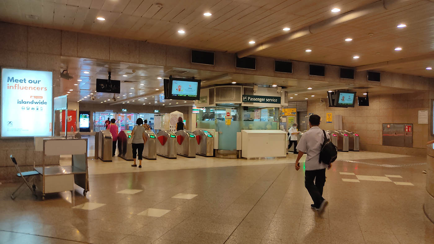 Lavender MRT Station - - Concourse and Fare Gates