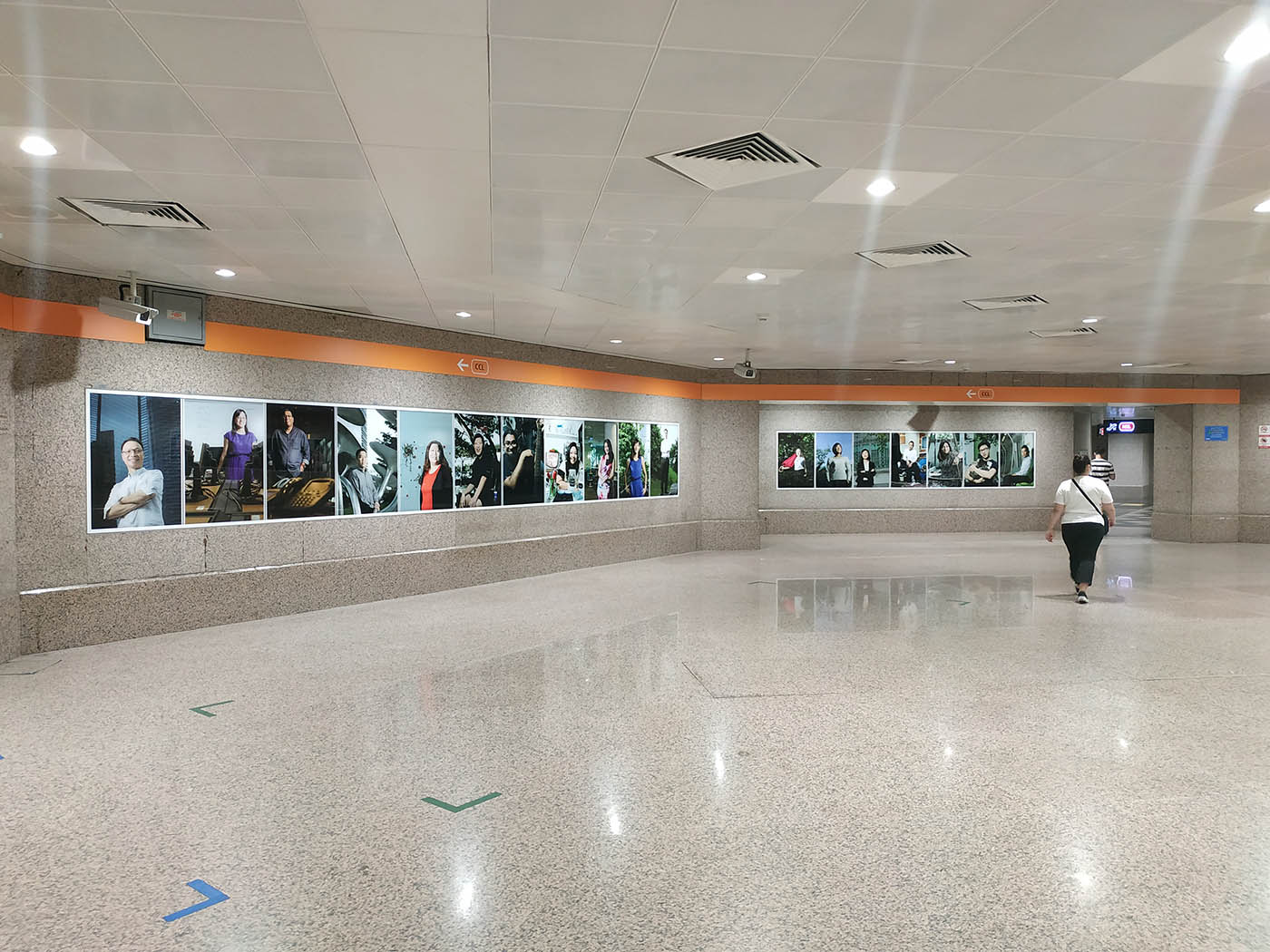 Marina Bay MRT Station - - Linkway
