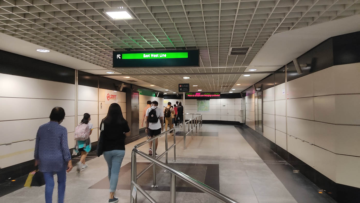 Outram Park MRT Station - - Linkway