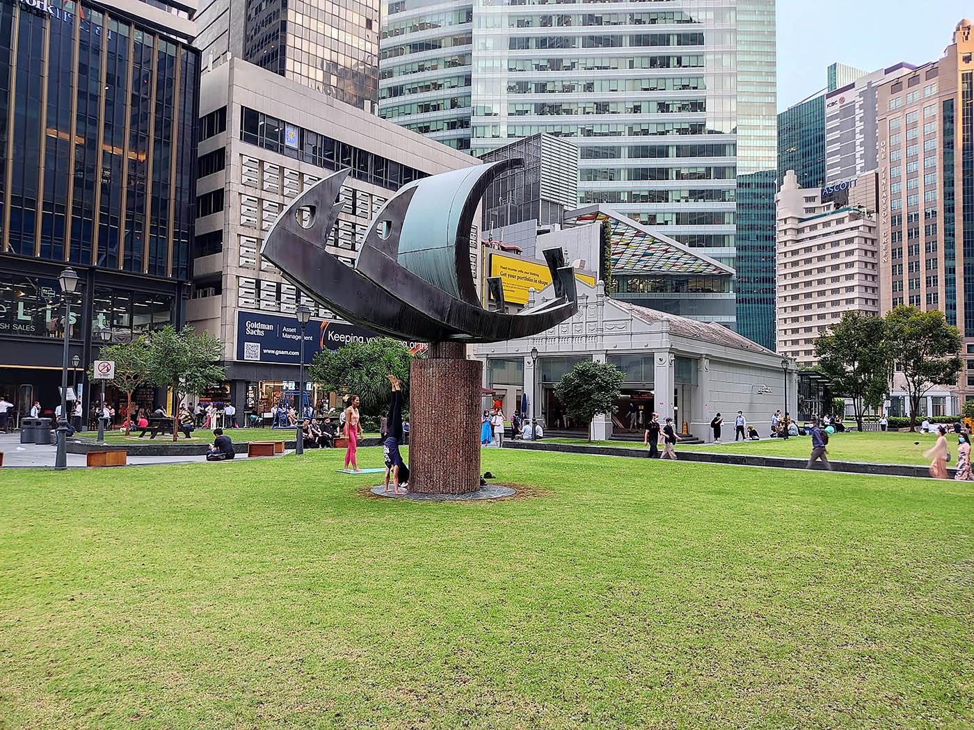 Raffles Place MRT Station - - Brass Sculpture