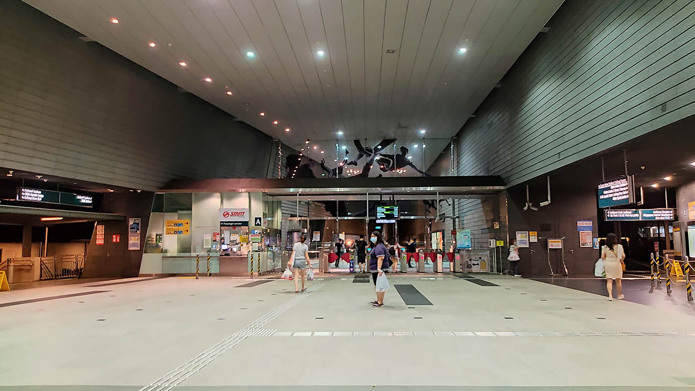 Stadium MRT Station - - Concourse