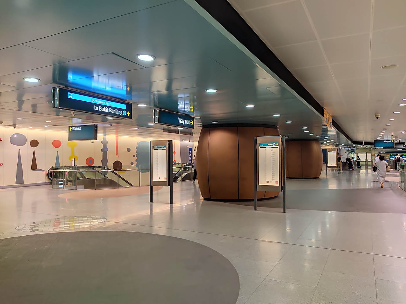 Telok Ayer MRT Station - - Concourse