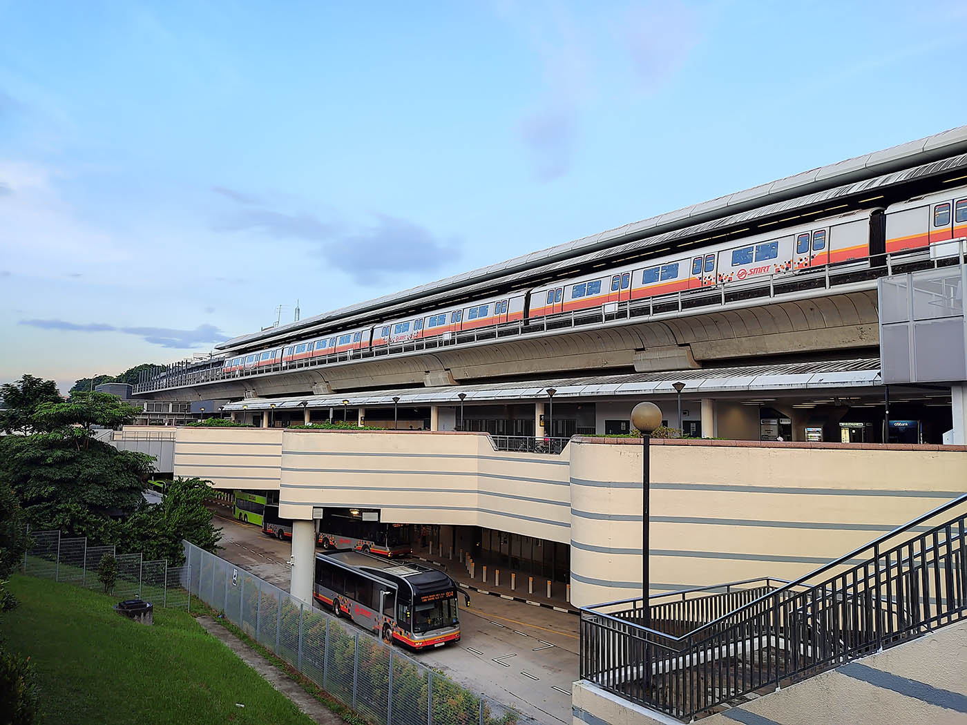 Woodlands MRT Station - - Integrated Transport Hub