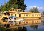 Kashmir Deluxe Houseboat Nagin Lake, Kashmir India